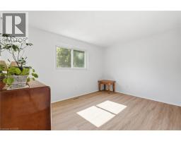 14 Berrisfield Crescent, Hamilton, ON L4T4X1 Photo 16