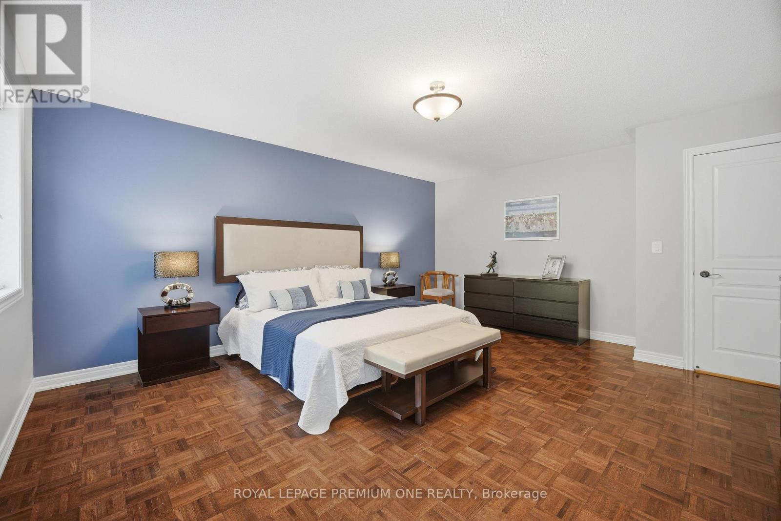 114 BELLINI AVENUE - 23