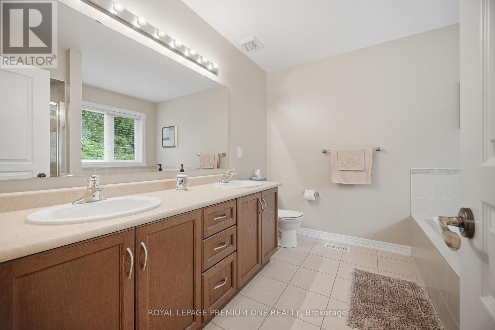 114 BELLINI AVENUE - 25
