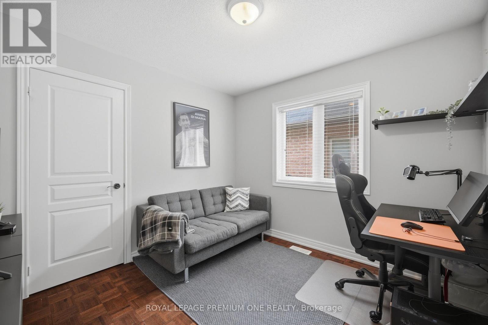 114 BELLINI AVENUE - 31