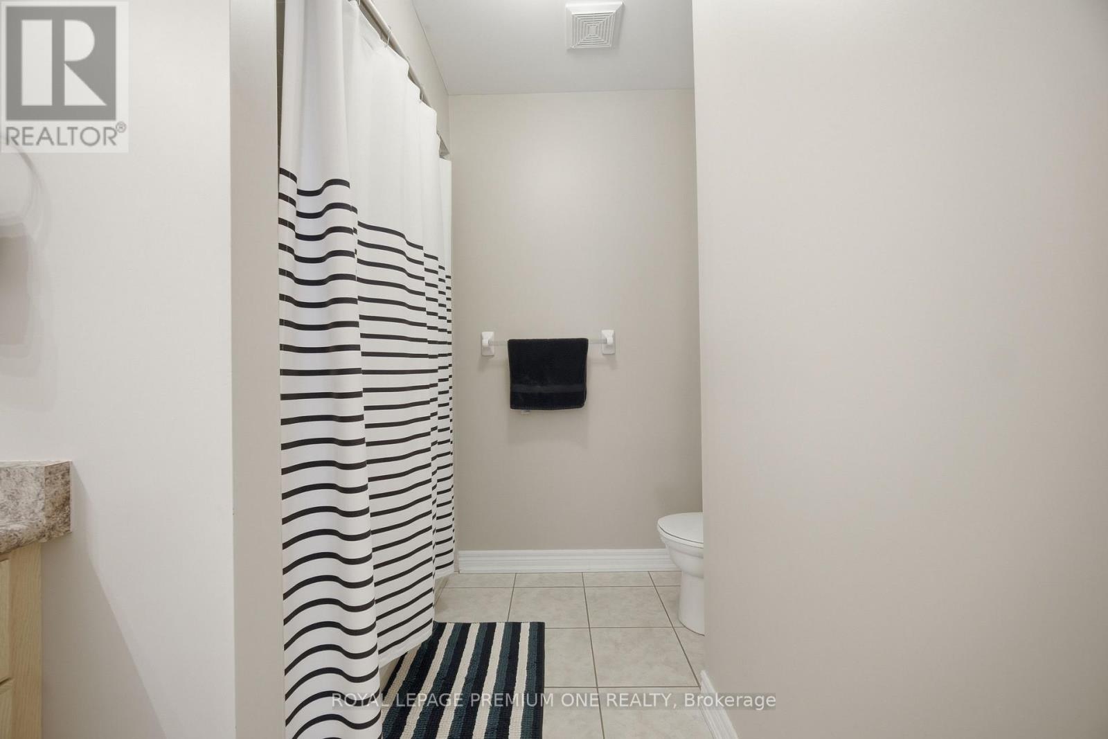 114 BELLINI AVENUE - 34
