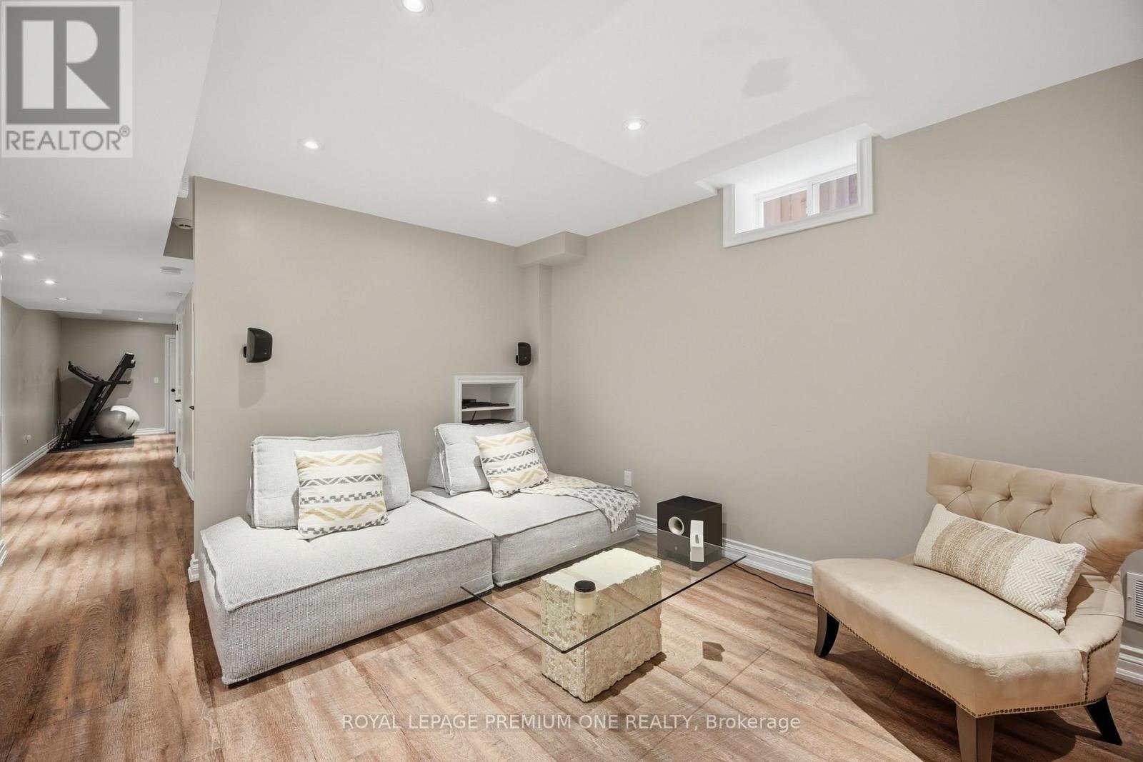 114 BELLINI AVENUE - 39