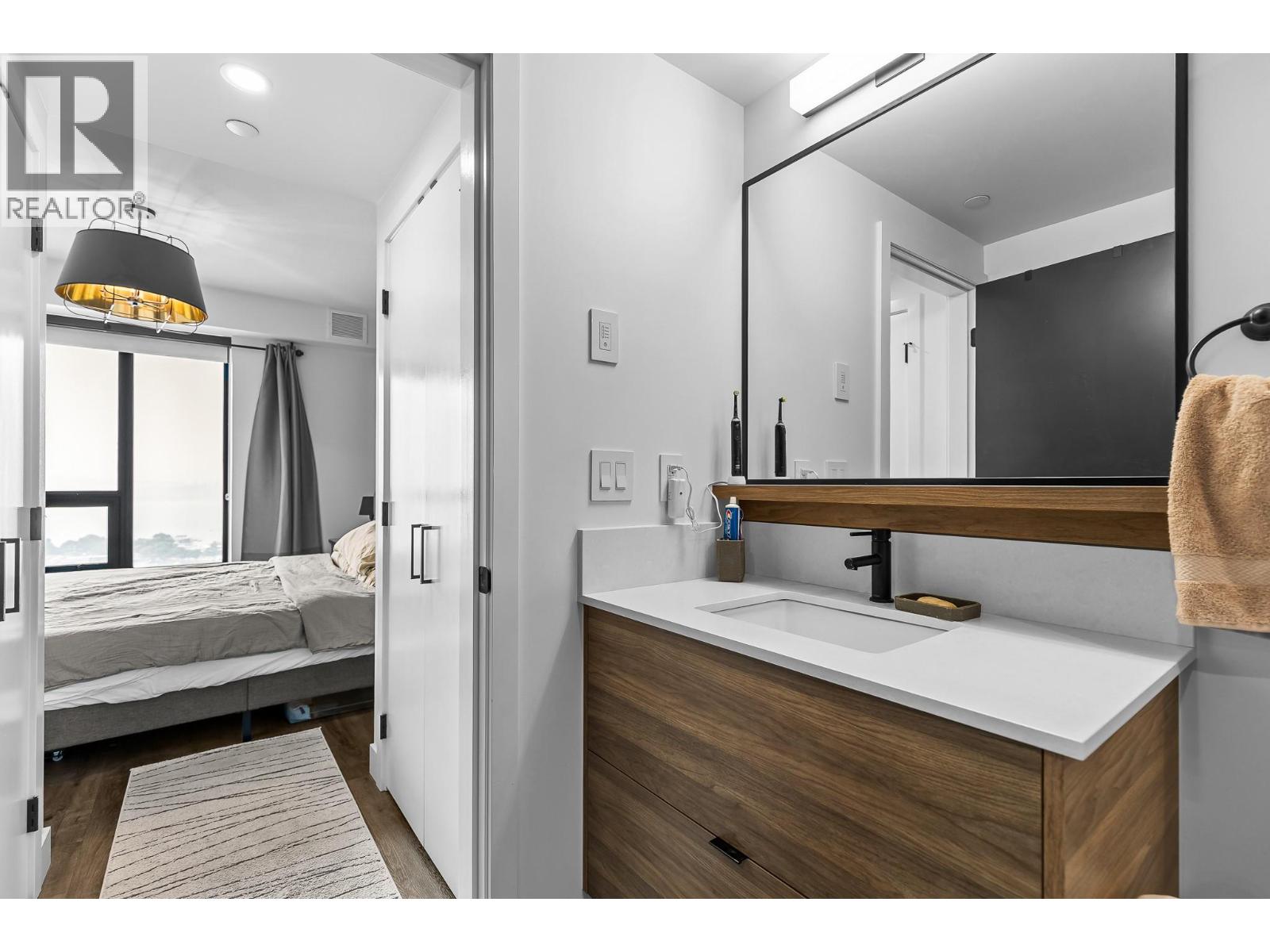 1707 1471 St. Paul Street, Kelowna