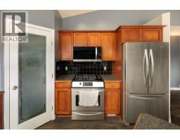 Kitchen - 3013 Brindisi Place, Kelowna, BC V1V2N5 Photo 8