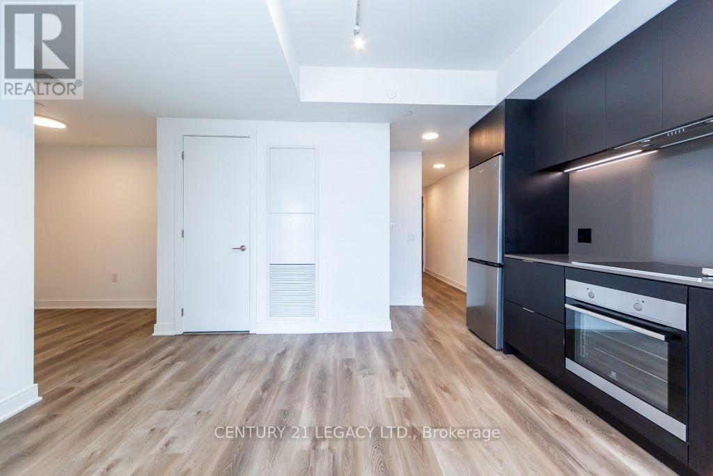#821 86 DUNDAS STREET E - 19