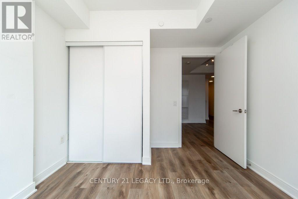 #821 86 DUNDAS STREET E - 29