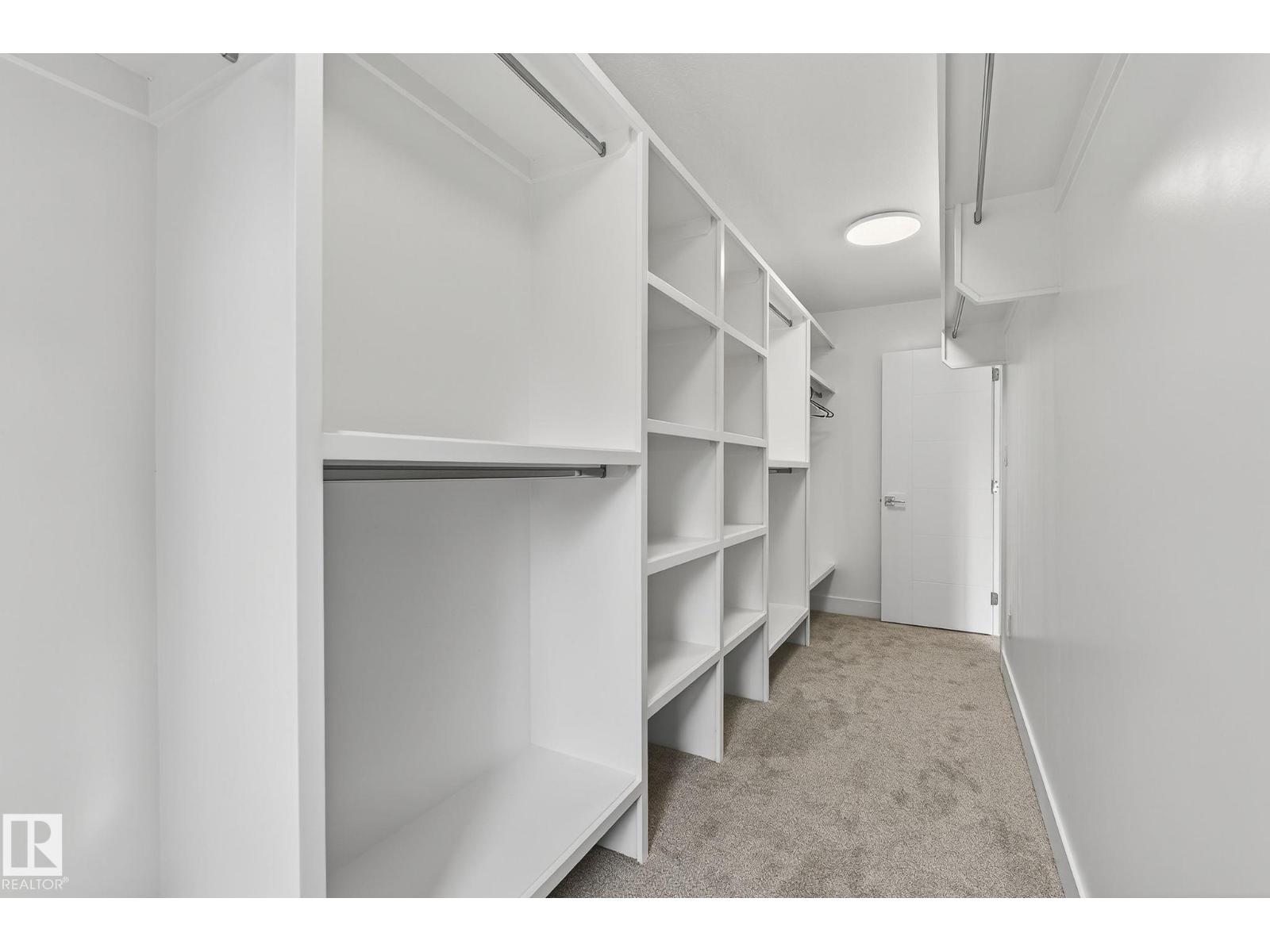 10906 54 AV NW - Image 44