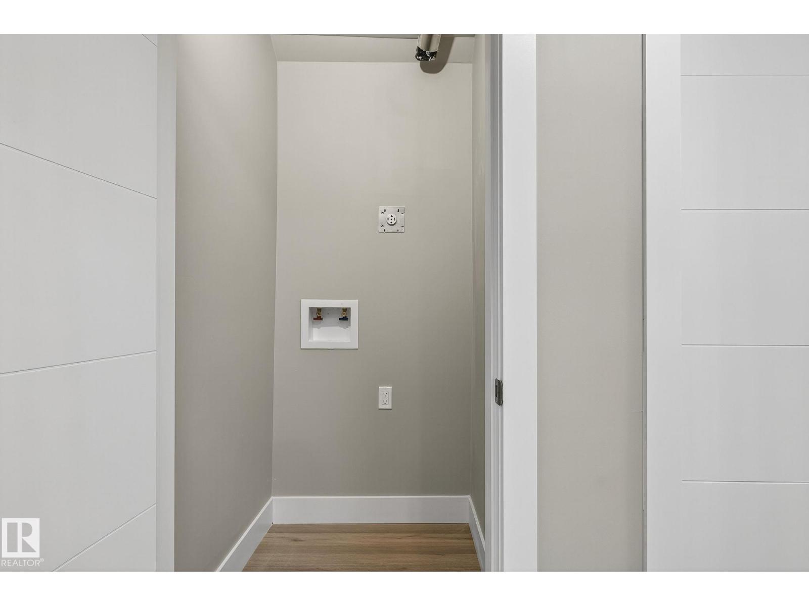 10906 54 AV NW - Image 69