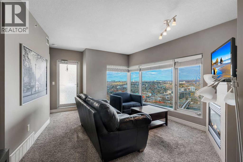#2402 910 5 Avenue SW - 4