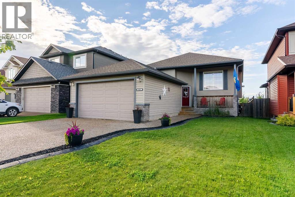 265 Walnut Crescent - 2