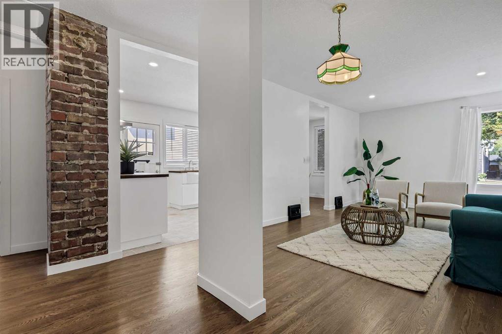 245 21 Avenue NW - Image 3