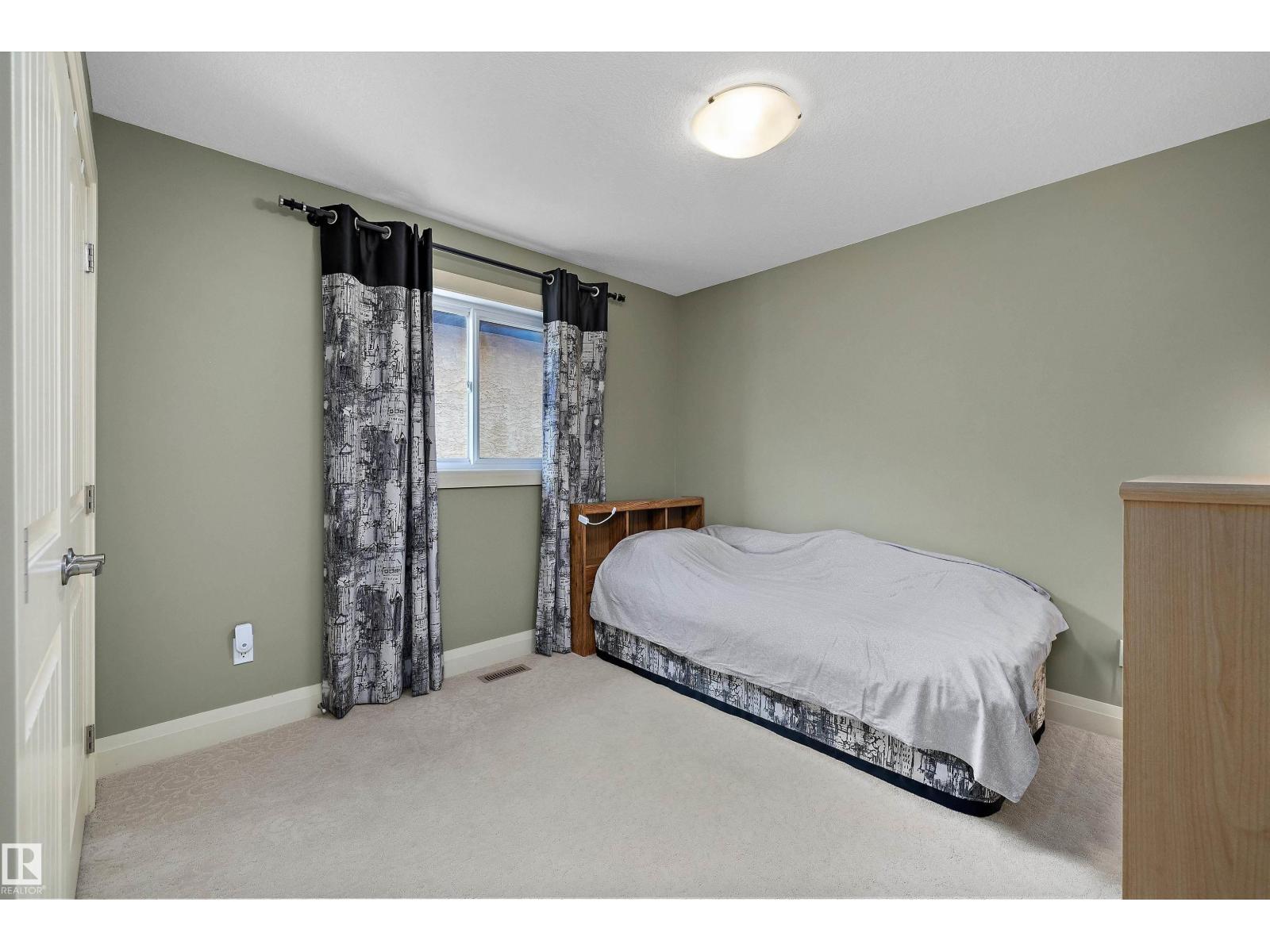 13504 163 AV NW - Image 34