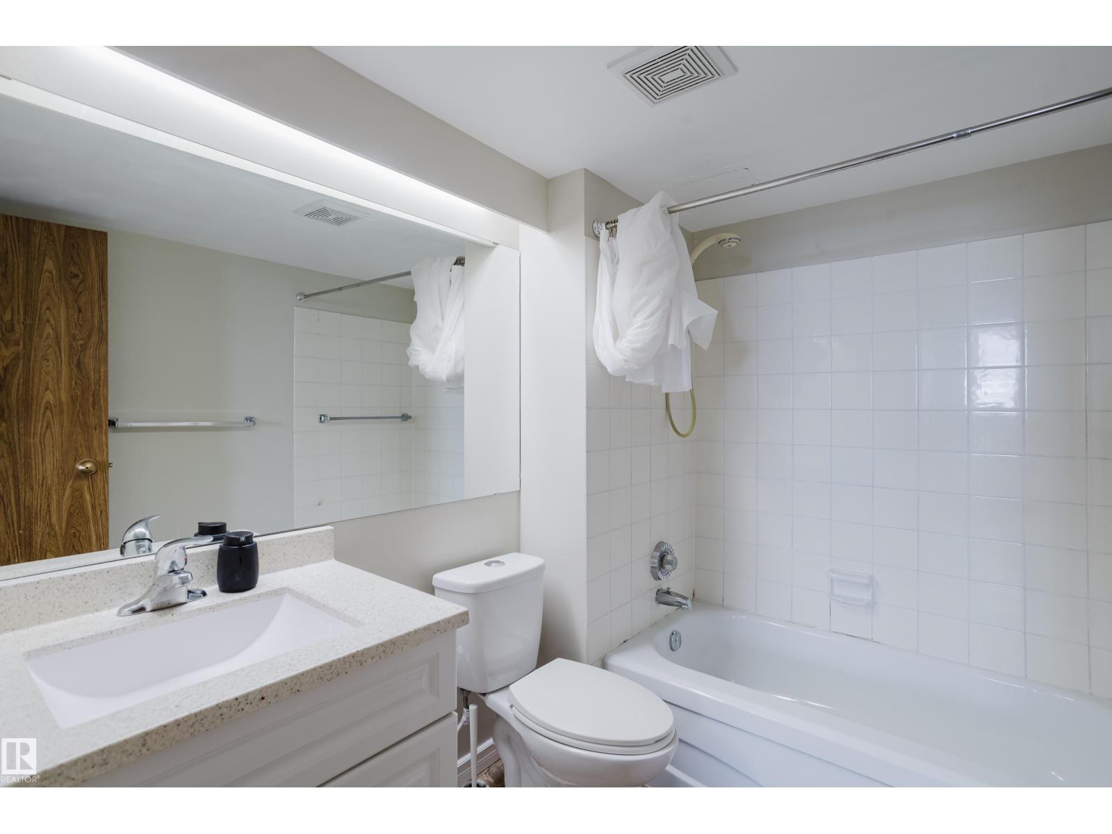 #1002 10149 SASKATCHEWAN DR NW - Image 15