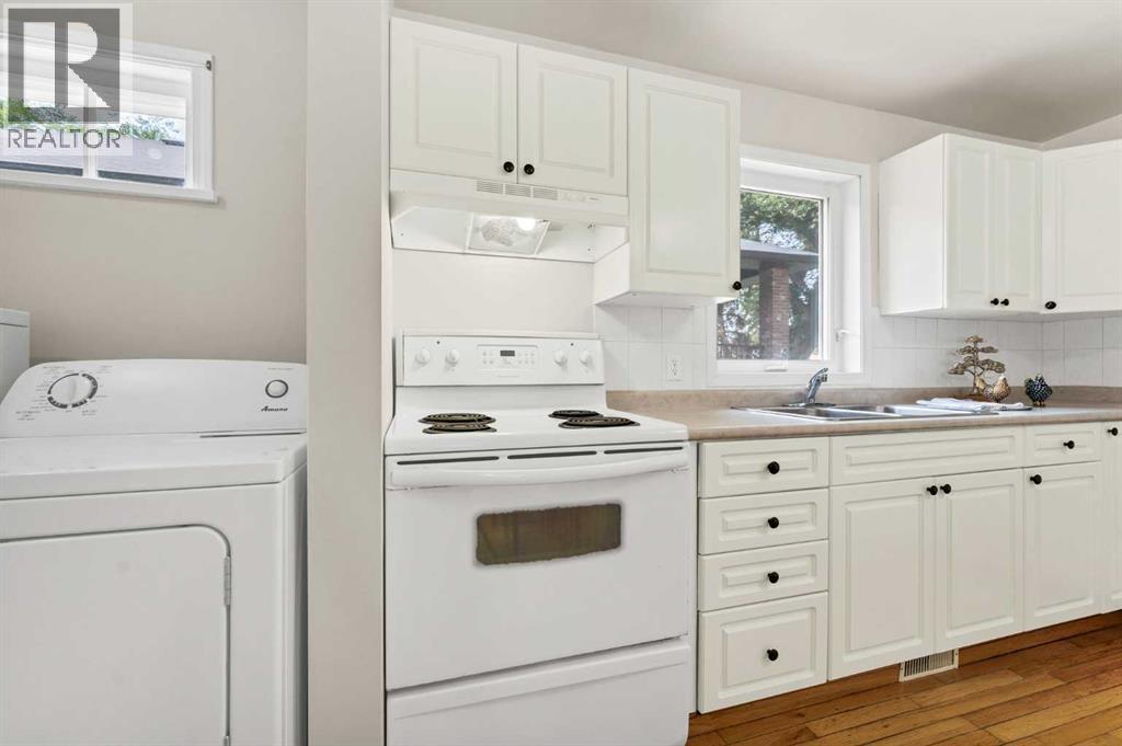 953 5 Street SE - Image 15