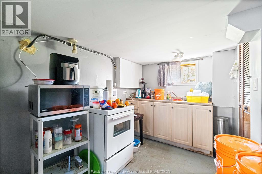 1396 JANETTE - 11
