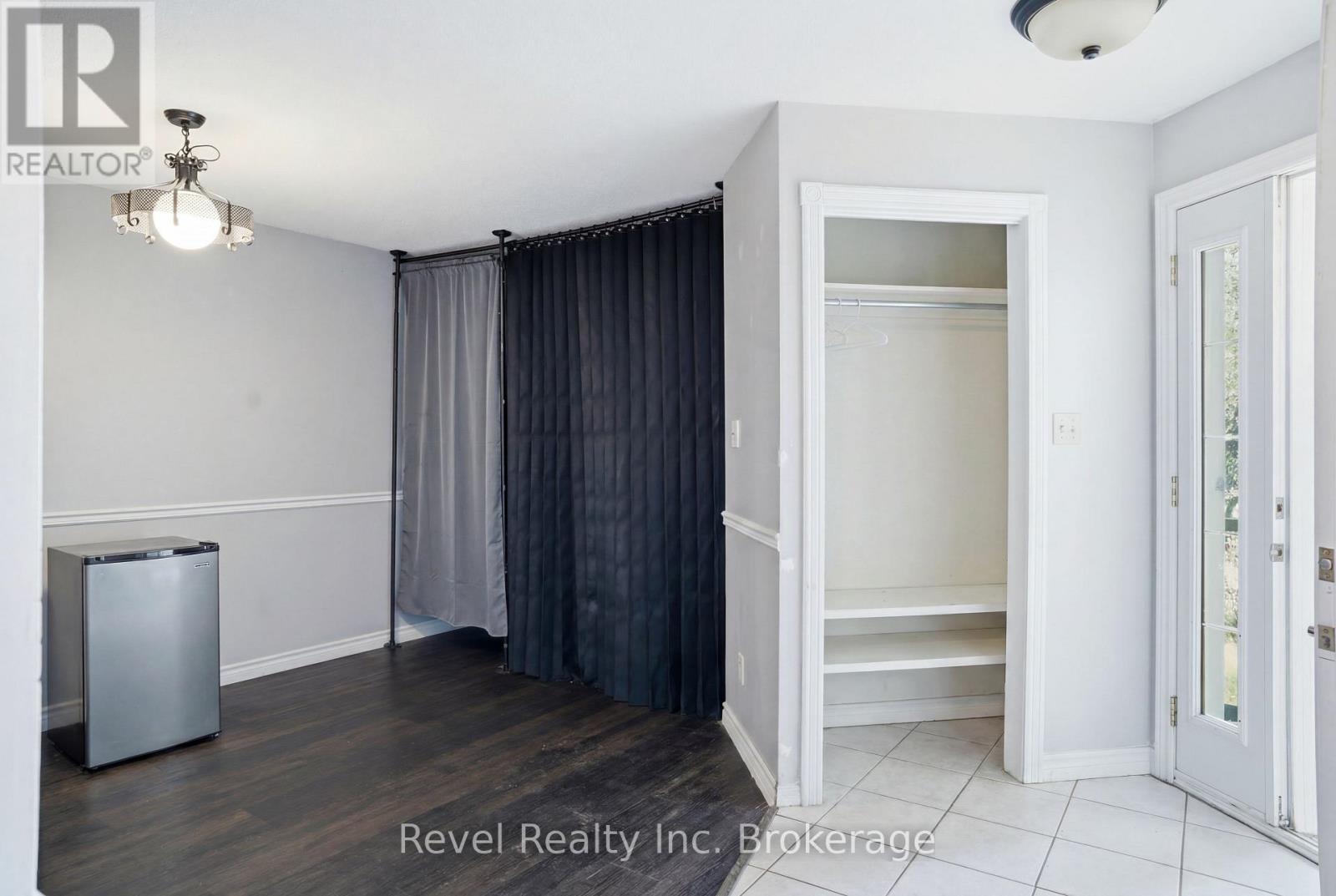10 CANYON COURT - Image 3
