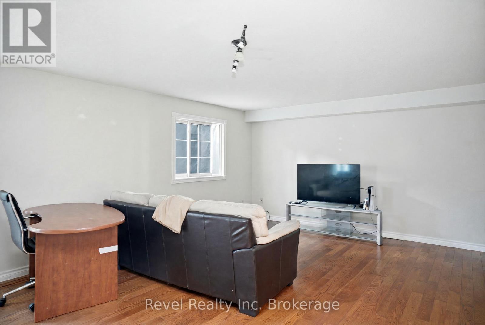 10 CANYON COURT - Image 8