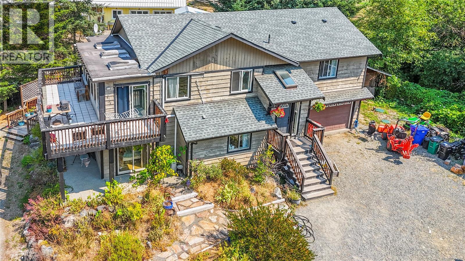 877 Hutchinson Rd - 54
