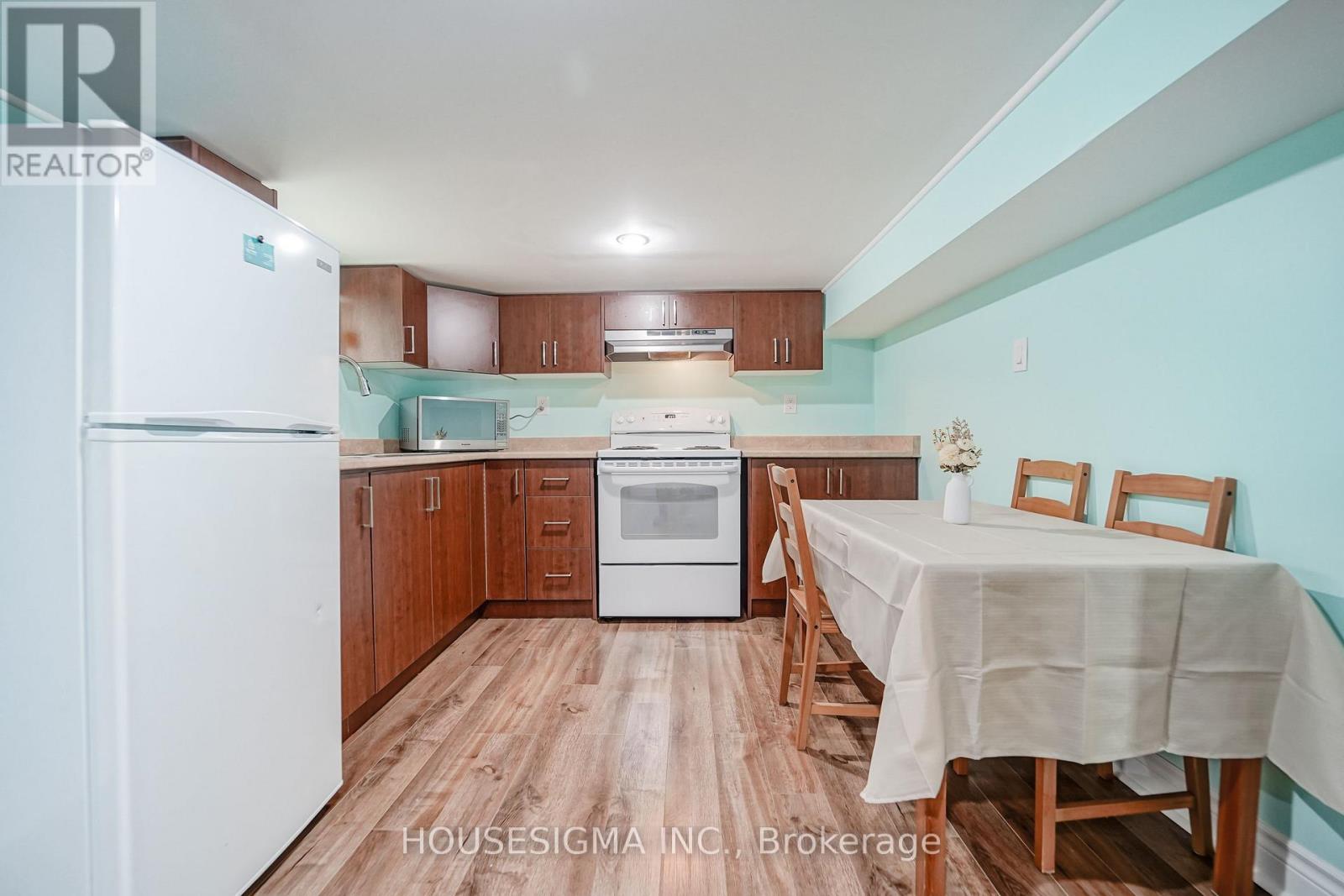 93 BROCK STREET W - Image 33