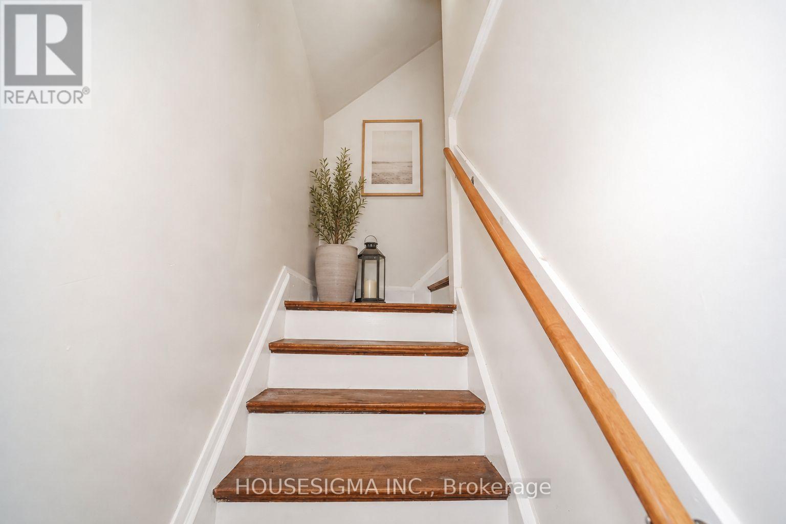 93 BROCK STREET W - 19