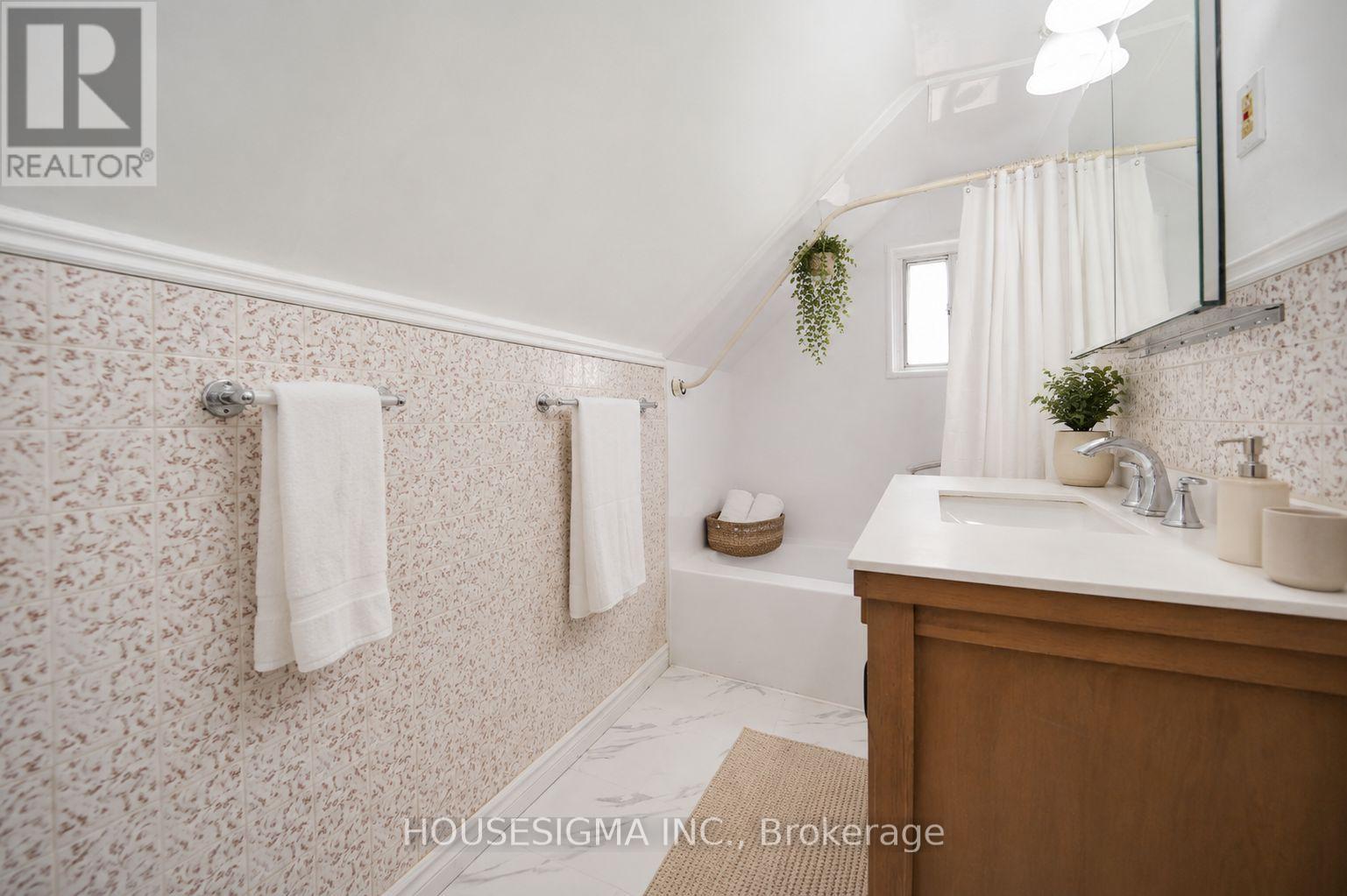 93 BROCK STREET W - Image 26