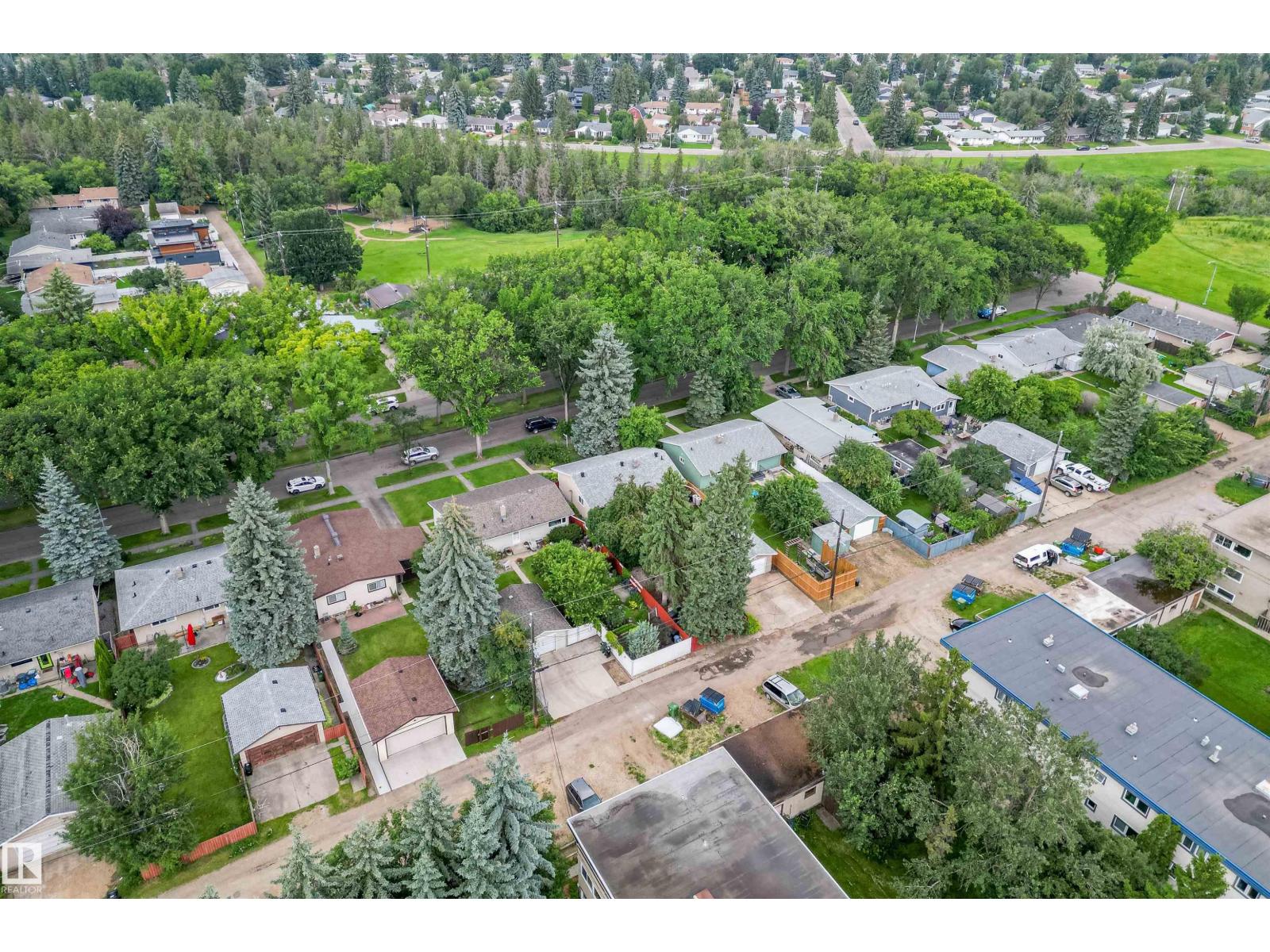 6811 101A AV NW - 38