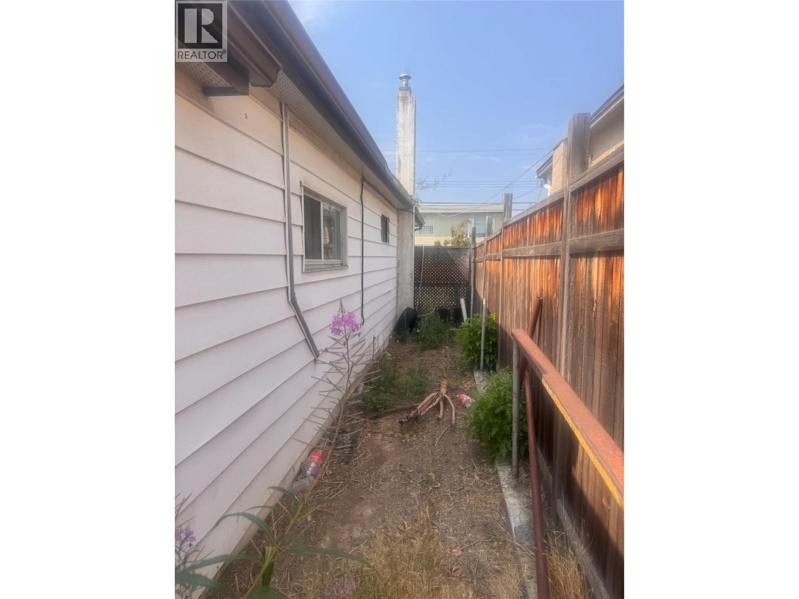 484 Alexander Avenue, Penticton
