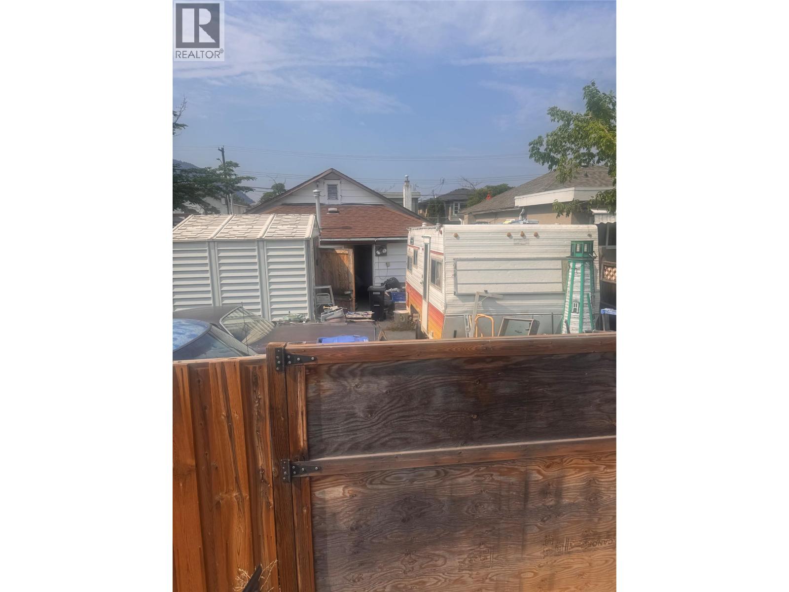 484 Alexander Avenue - 3