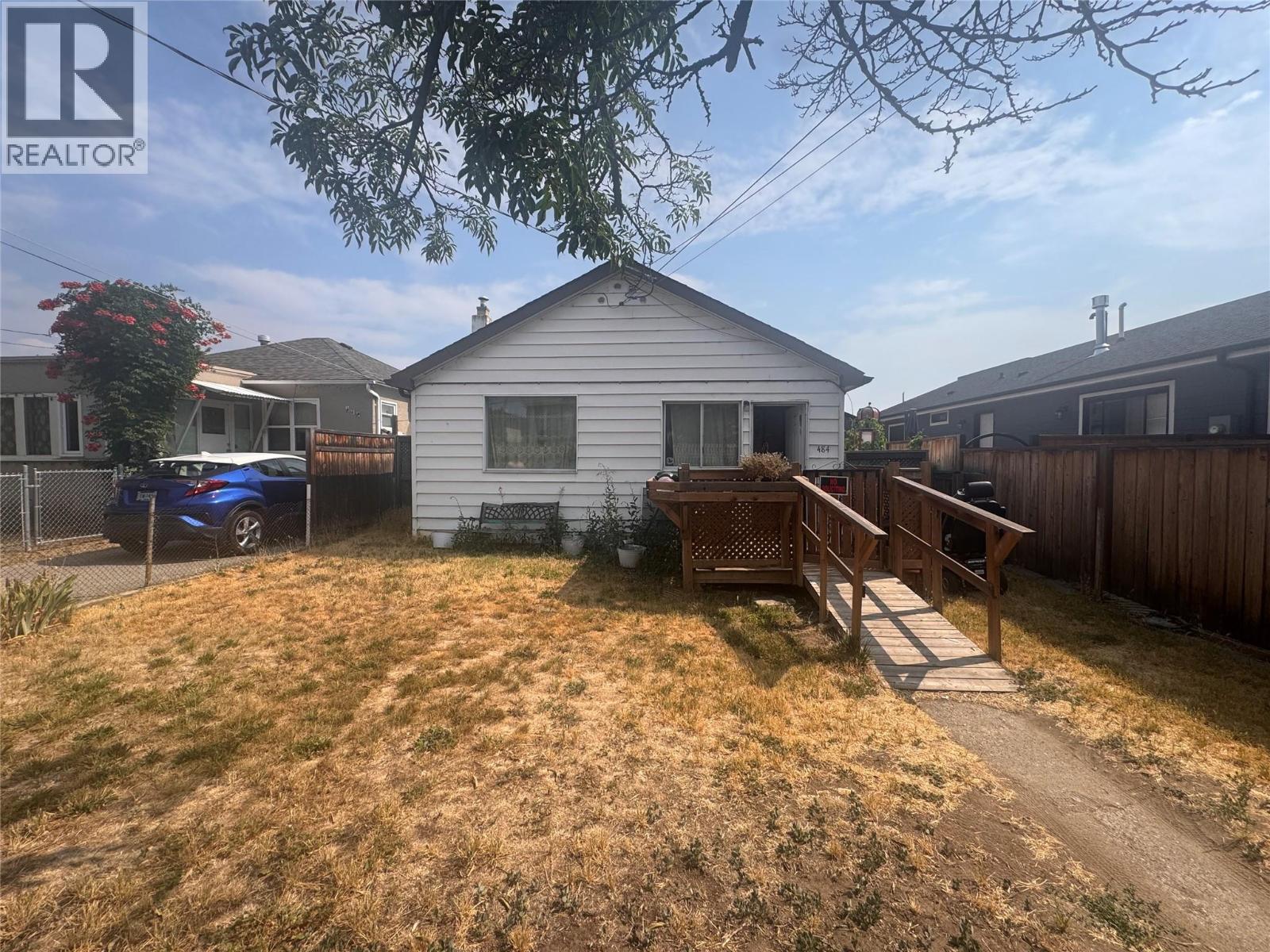 484 Alexander Avenue, Penticton