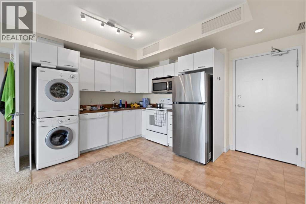 #211 3830 Brentwood Road NW - 16