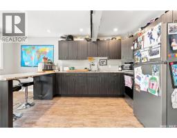 145 Lillooet Street E, Moose Jaw, SK S6H4S6 Photo 11