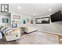 Bedroom - 145 Lillooet Street E, Moose Jaw, SK S6H4S6 Photo 6