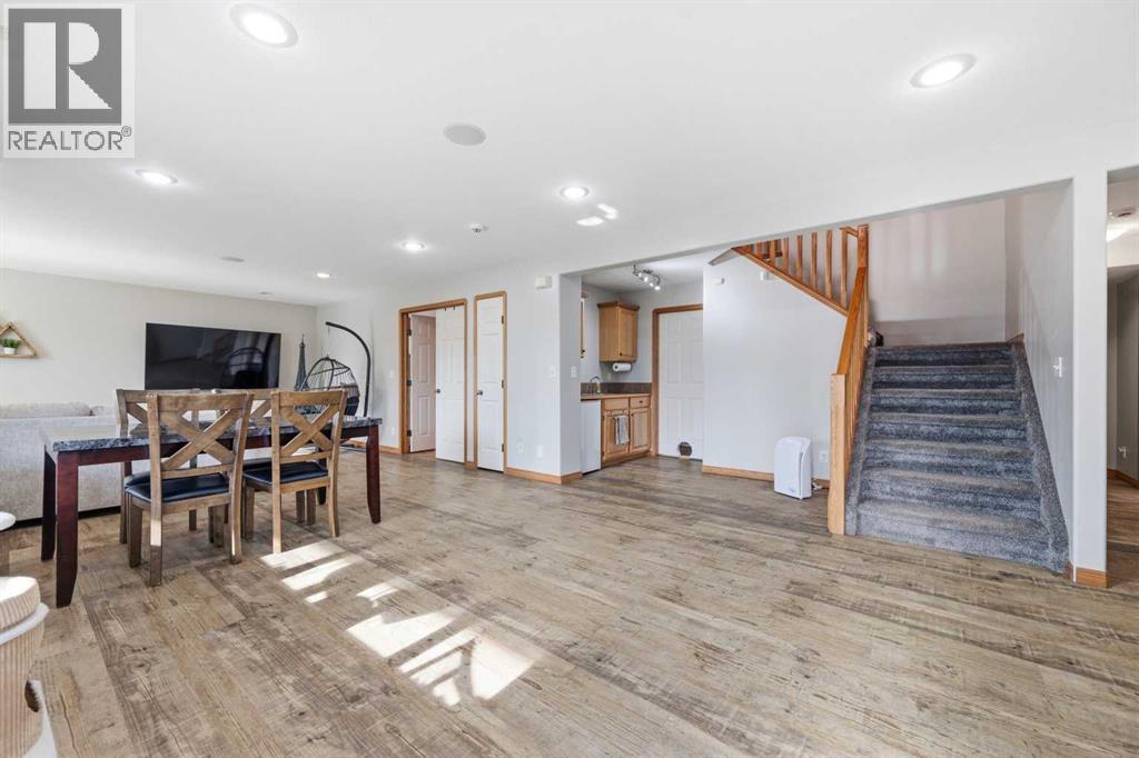125 Ainsworth Crescent - Image 21
