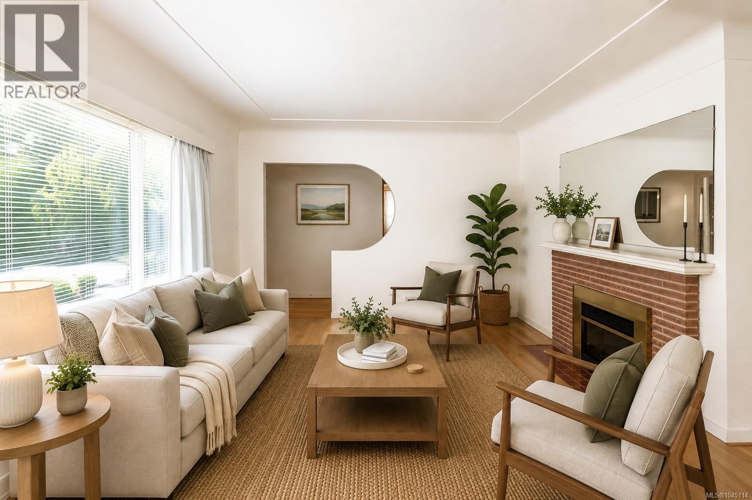 1040 Craigflower Rd - 4