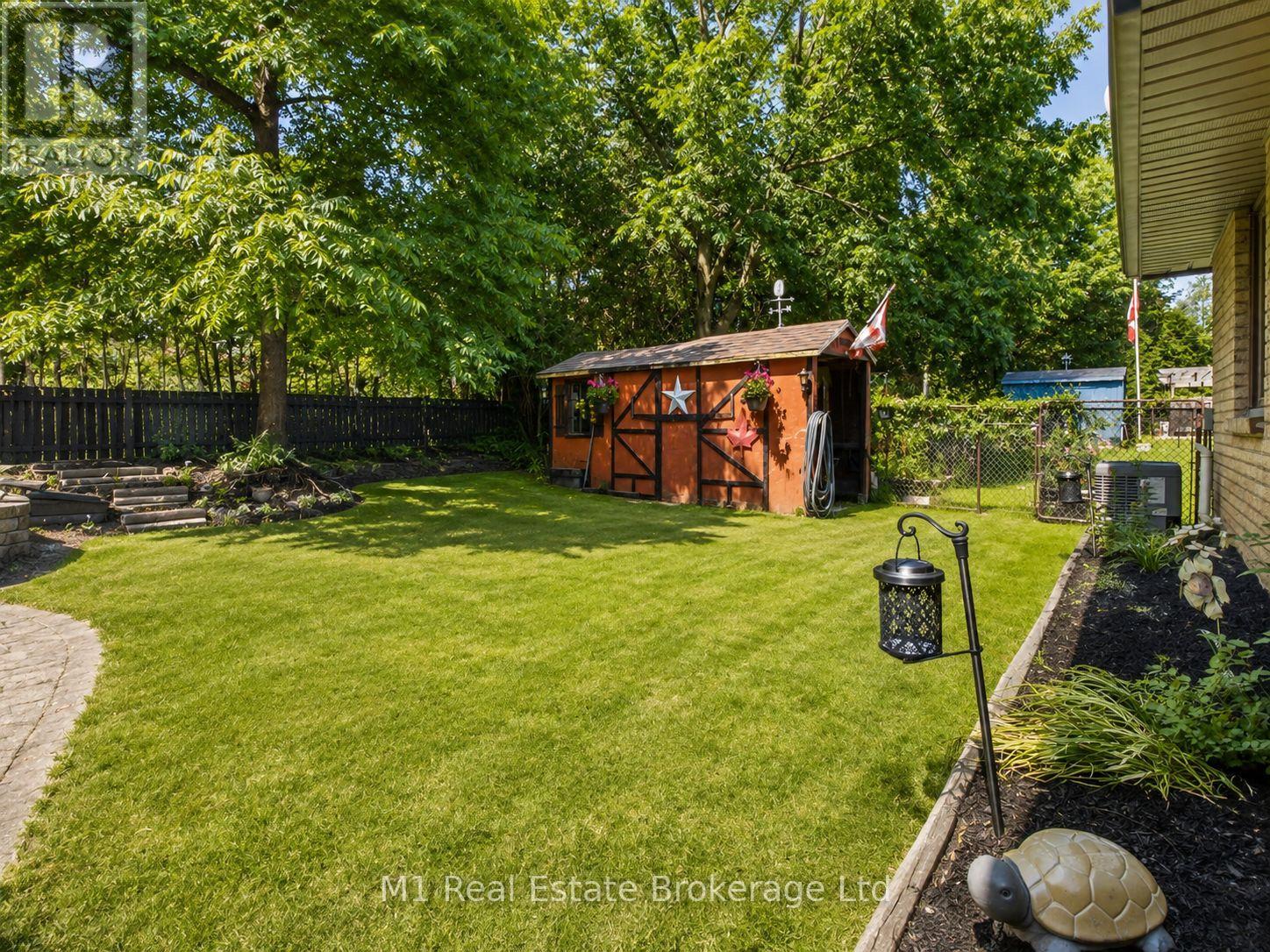 294 COLBORNE STREET - 37