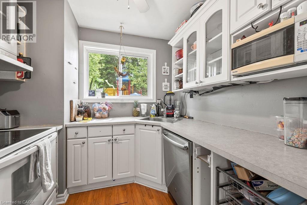 125 LIVINGSTON Avenue Unit# 34, Grimsby — photo 2