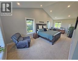 5294 242 Road, Fort St  John, BC V0C1C0 Photo 31