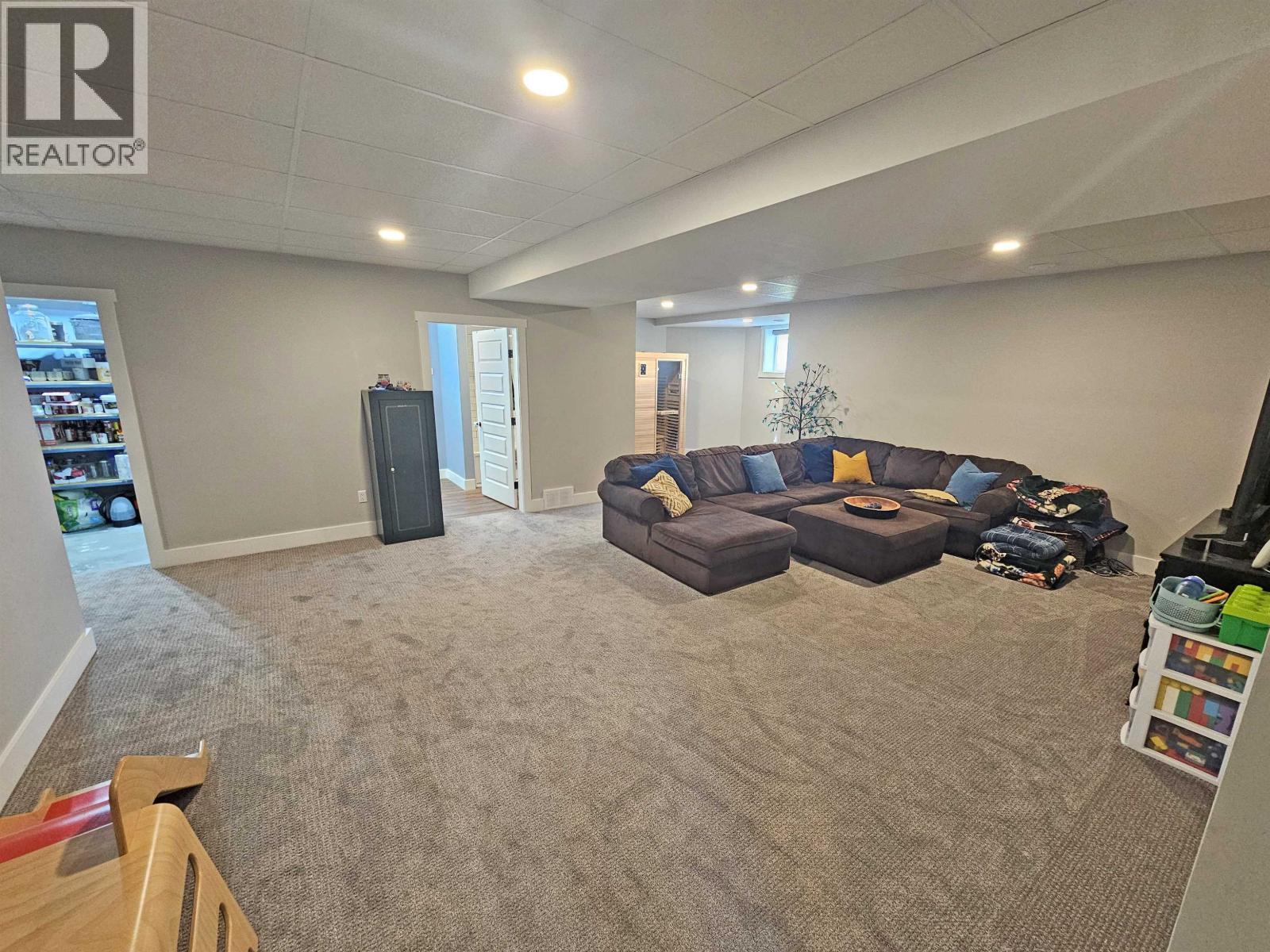 5294 242 ROAD - 37