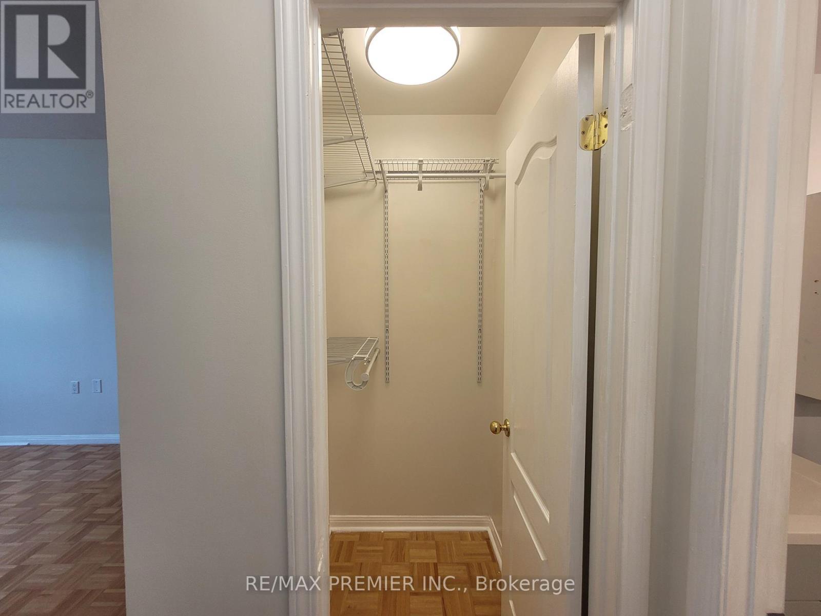 #502 2506 RUTHERFORD ROAD - 24