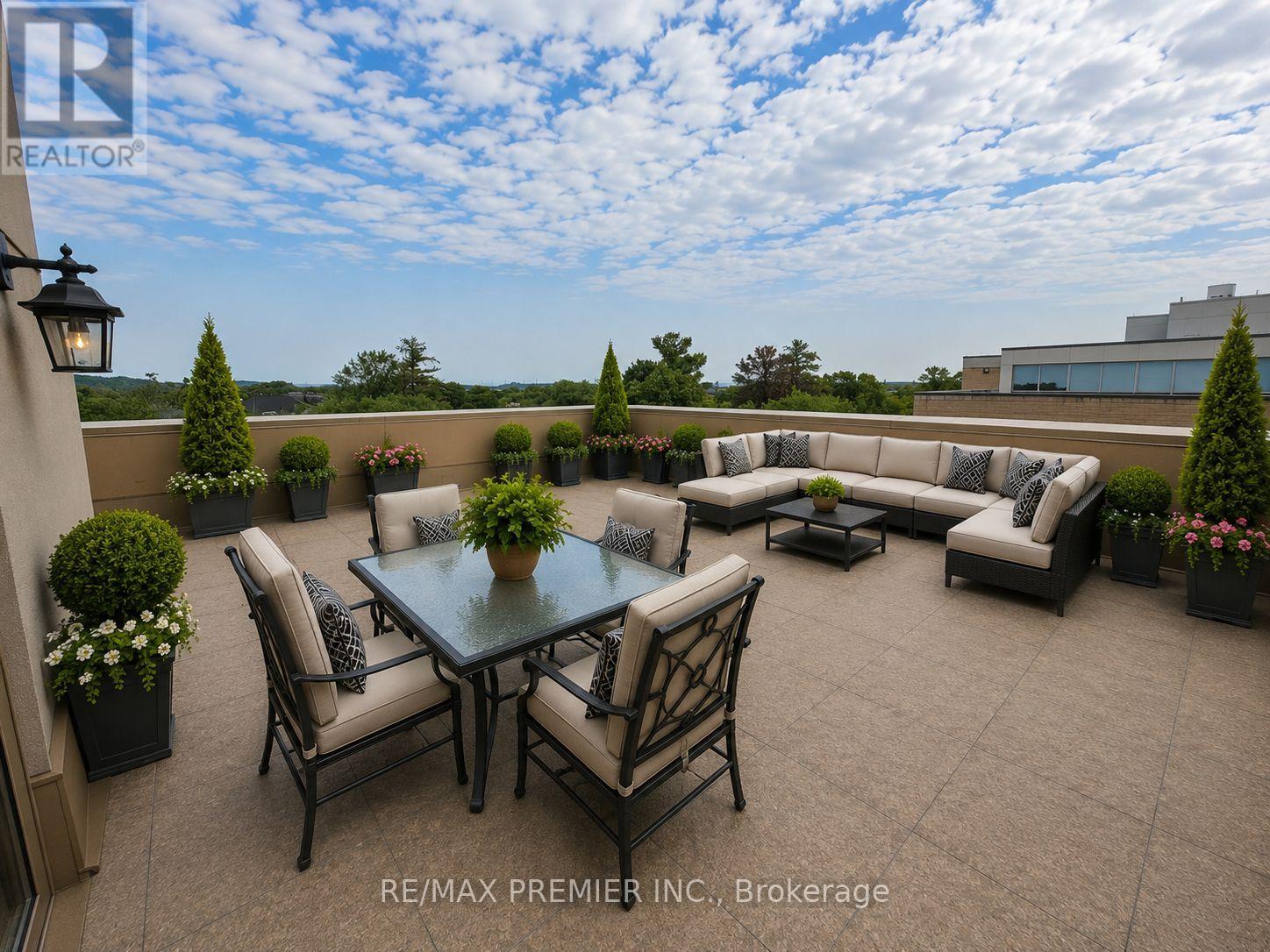#502 2506 RUTHERFORD ROAD - 29
