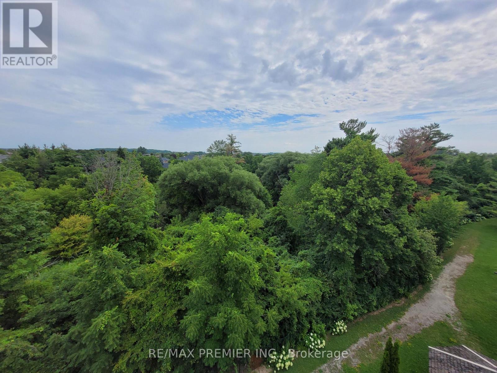 #502 2506 RUTHERFORD ROAD - 35