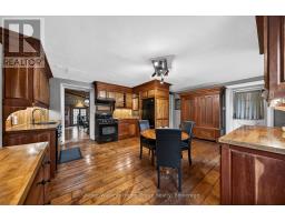 768 Bon Accord Street, Centre Wellington, ON N1M3A5 Photo 18