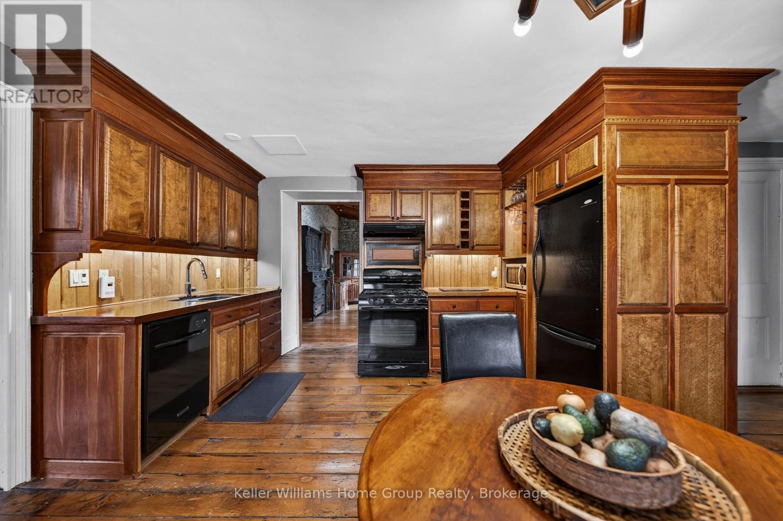 768 BON ACCORD STREET - 15