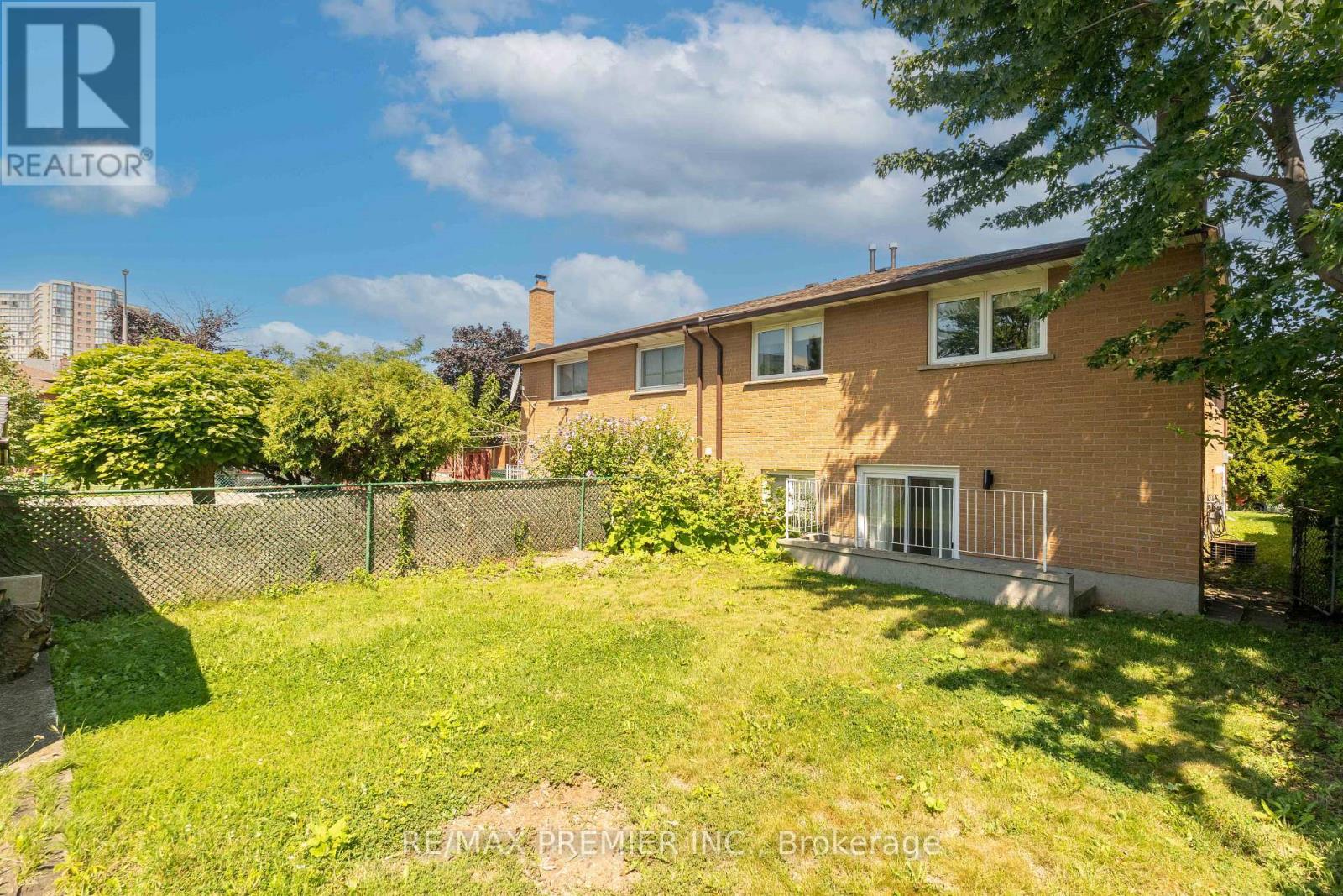 4178 DURSLEY CRESCENT - 39