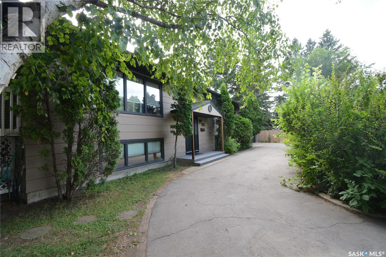 3335 Merritt STREET