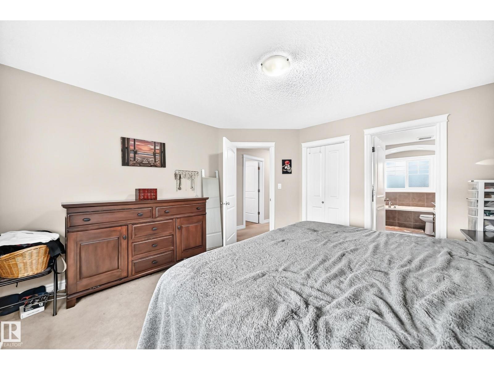 14015 146 AV NW - 28