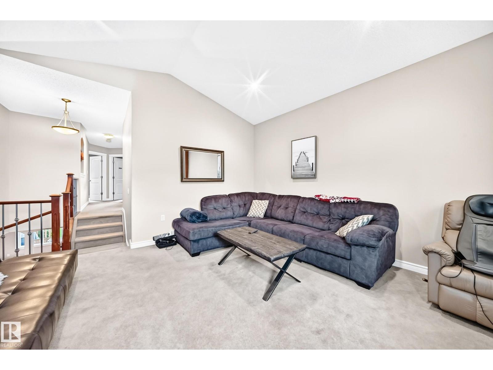 14015 146 AV NW - Image 37