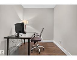 #301 10006 83 Av Nw, Edmonton, AB T6E2C2 Photo 18