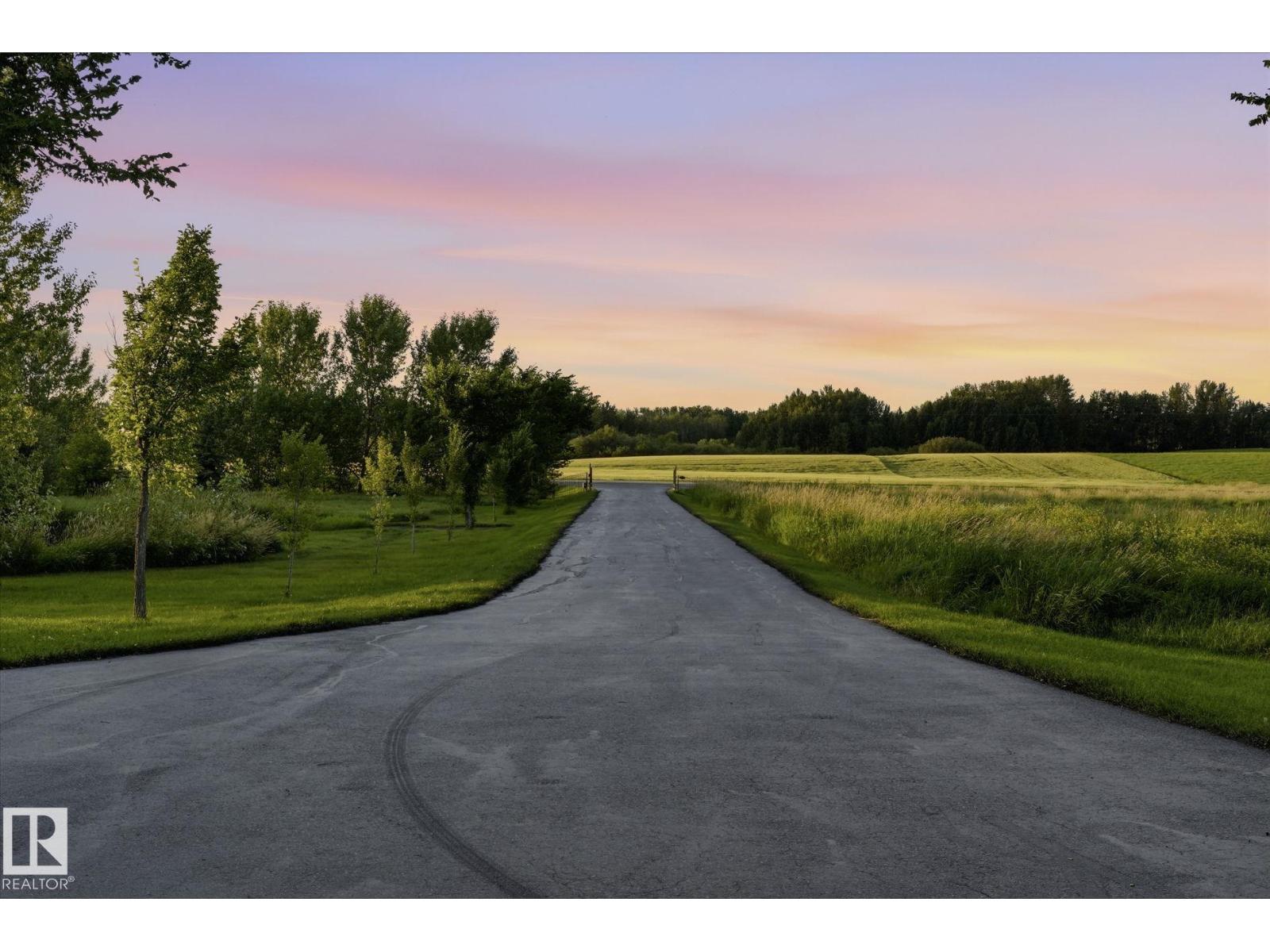 27117 TWP RD 534 - 4