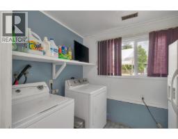2605 Soderholm Rd, Campbell River, BC V9W1M2 Photo 16